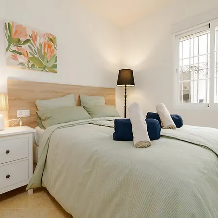 Apartment With Parking Space