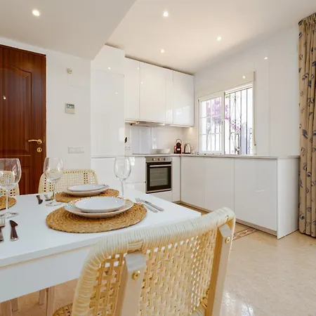 Apartment With Parking Space