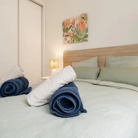 Apartment With Parking Space Marbella