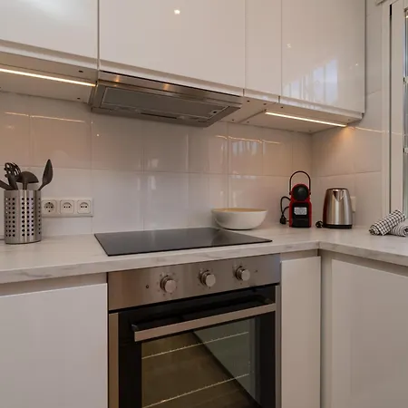 Apartment With Parking Space Marbella